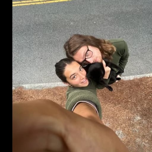 Profile image for pet sitters Vivian & William