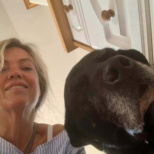 Profile image for pet sitters Pia & Dominic