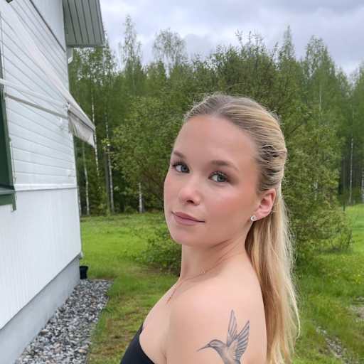 Profile image for pet sitters Alina & Aleksi