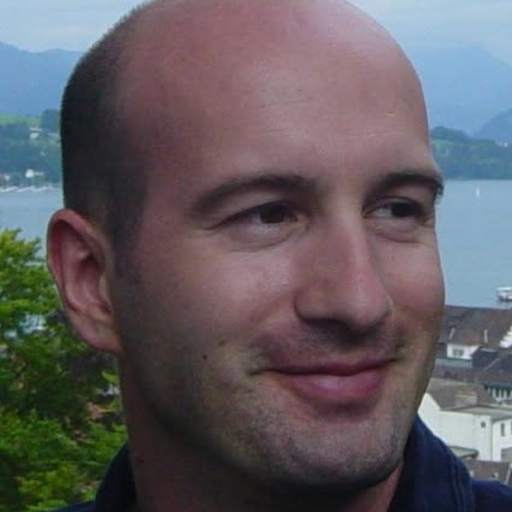 Profile image for pet sitters Gernot & Julia