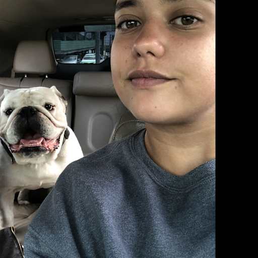 Profile image for pet sitter Lorena Maria