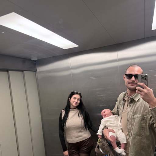 Profile image for pet sitters Artur & Madalina Andreea