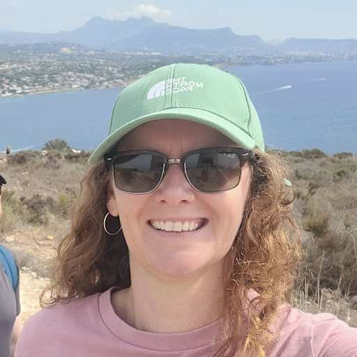 Profile image for pet sitters Emma & Maurice