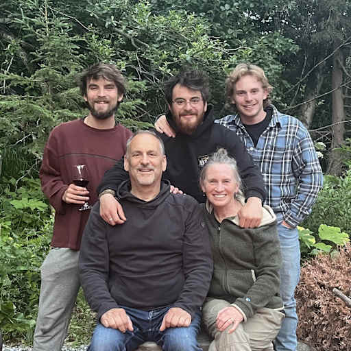 Profile image for pet sitters Patty & Peter