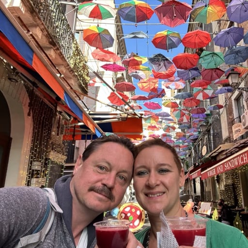 Profile image for pet sitters JORIS & Sabine