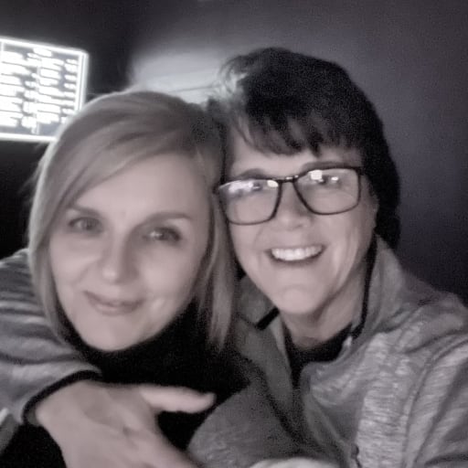 Profile image for pet sitters Jeanna & Melanie