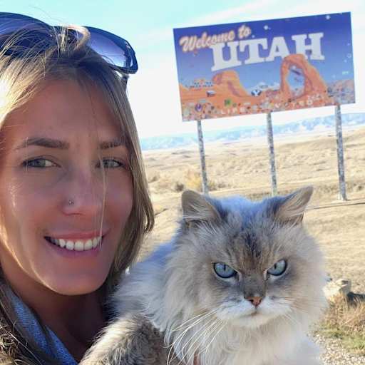 Profile image for pet sitter Joanie