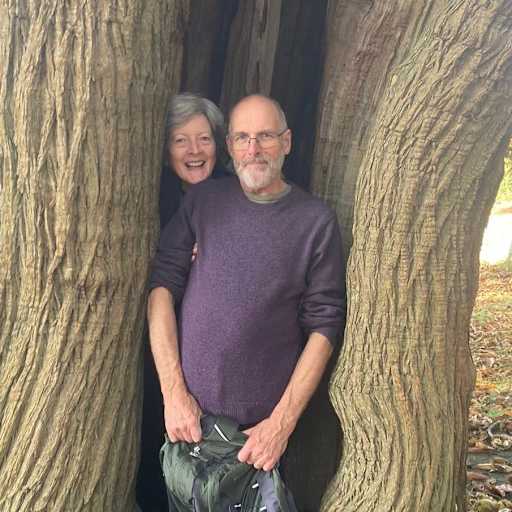 Profile image for pet sitters Ethne & Jonathan