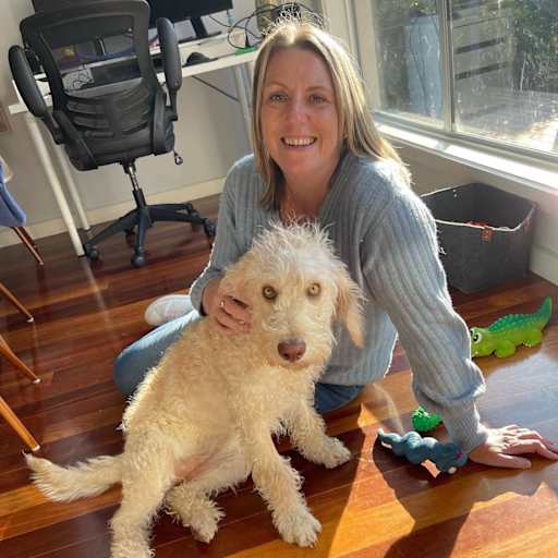 Profile image for pet sitter Donna