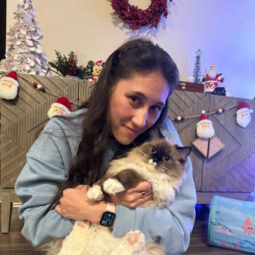 Profile image for pet sitter Zia