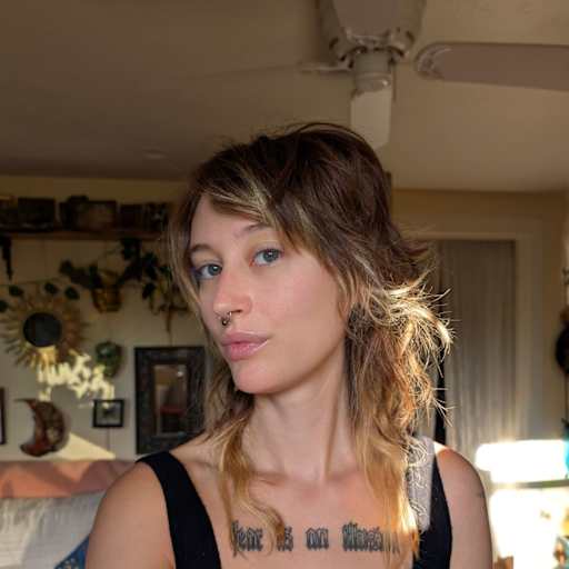 Profile image for pet sitter Hayley