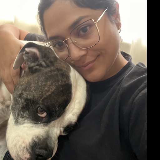 Profile image for pet sitters Nicole & Carolina