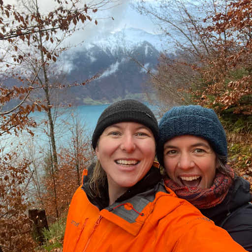 Profile image for pet sitters Mallory & Océanne