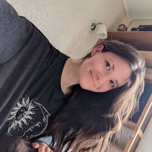 Profile image for pet sitter Julia