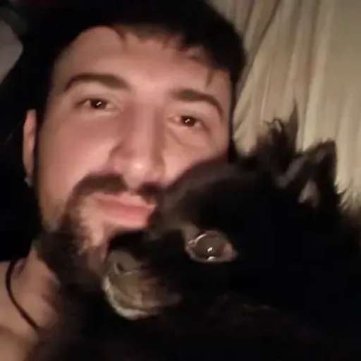 Profile image for pet sitter Raffaele