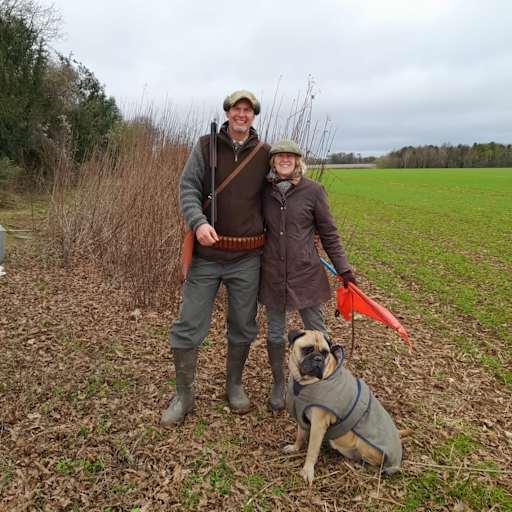 Profile image for pet sitters Claire & Alan