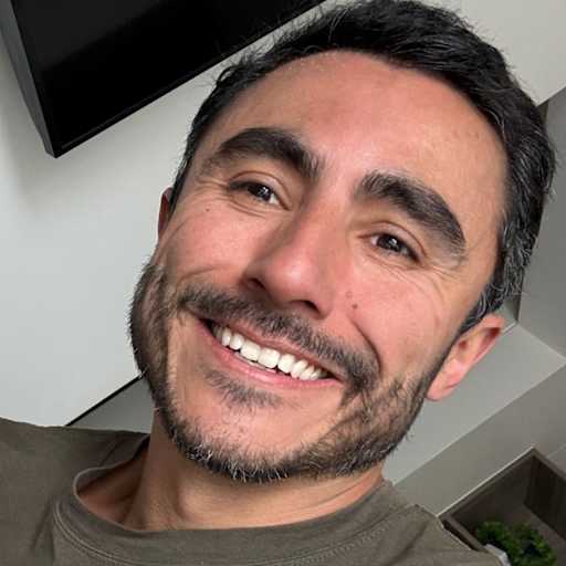 Profile image for pet sitter Javier