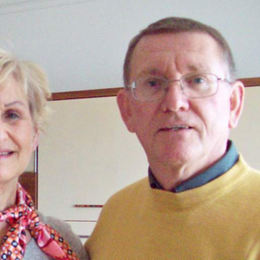 Profile image for pet sitters steve & Joanna