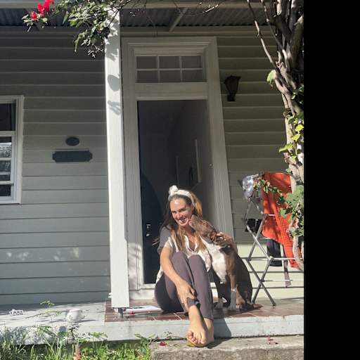 Profile image for pet sitter Julia