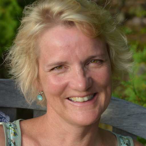 Profile image for pet sitter Yvette