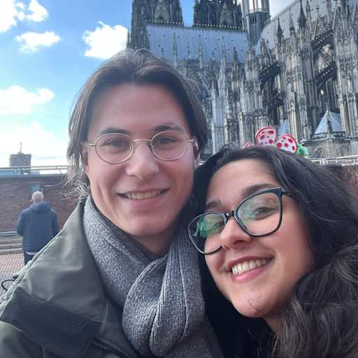 Profile image for pet sitters Gabriela & Frederic