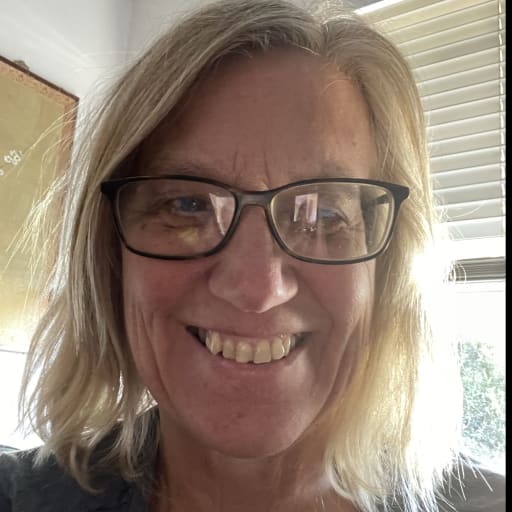Profile image for pet sitter Renee