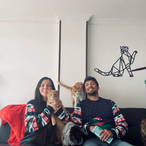 Profile image for pet sitters Kelly & David