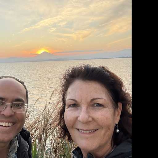 Profile image for pet sitters Felicia & Stephen
