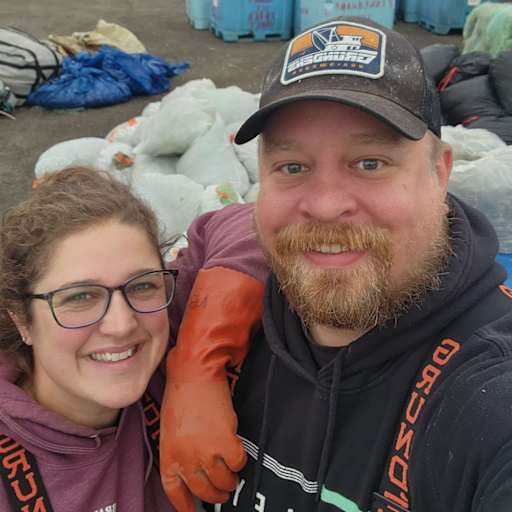 Profile image for pet sitters Nicole & Chris