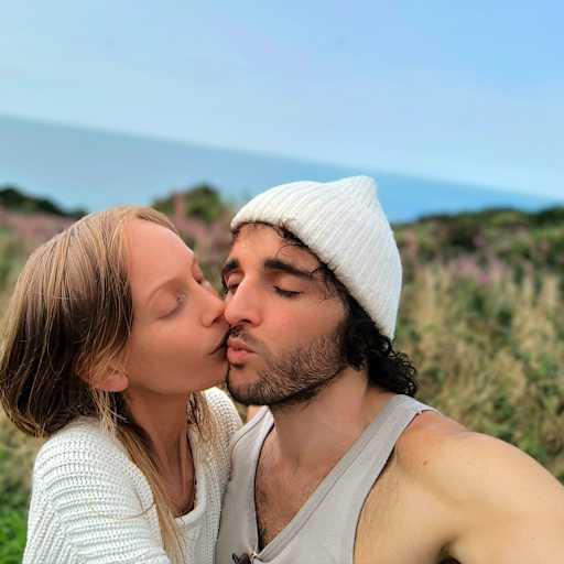 Profile image for pet sitters Nic & Vee