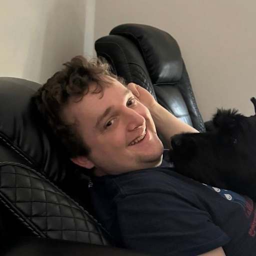 Profile image for pet sitter Kenneth