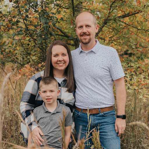 Profile image for pet sitters Rachel & Bradley