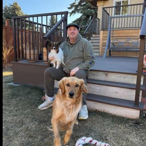 Profile image for pet sitter Joe