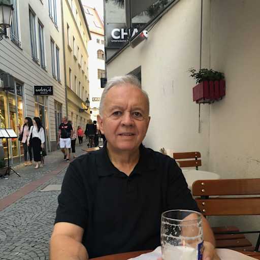 Profile image for pet sitter Roy