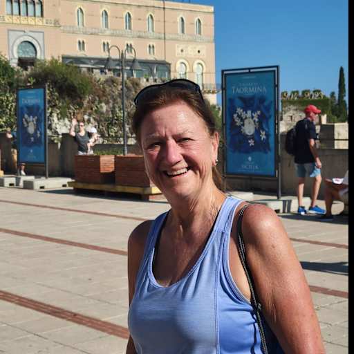 Profile image for pet sitter Karen Hoffrogge