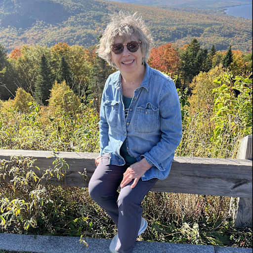 Profile image for pet sitters Elizabeth & Michael