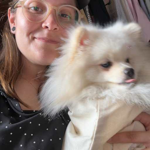 Profile image for pet sitter Leilane