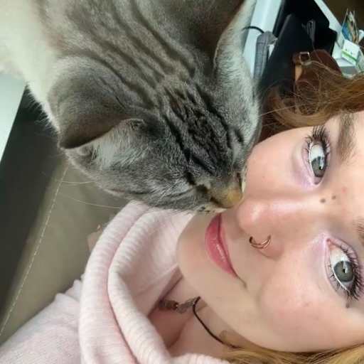 Profile image for pet sitter asha