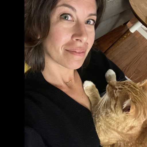 Profile image for pet sitters Liz & Ashton