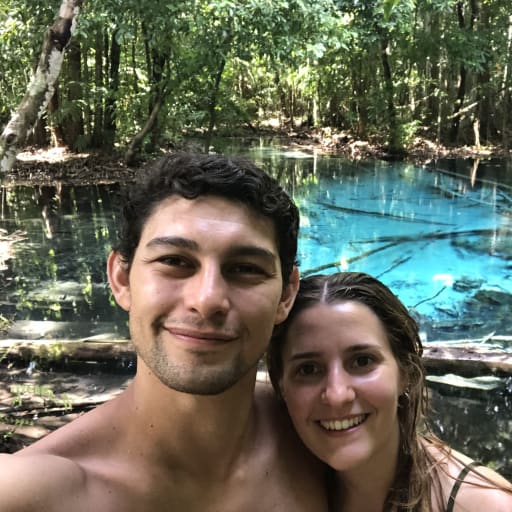 Profile image for pet sitters Lucila & Tomas