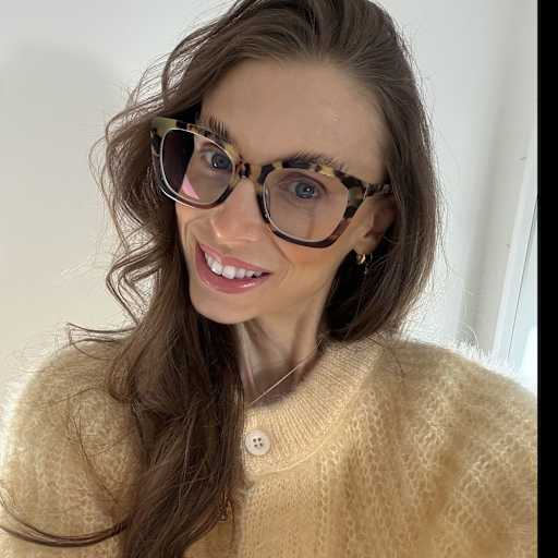 Profile image for pet sitter Laura