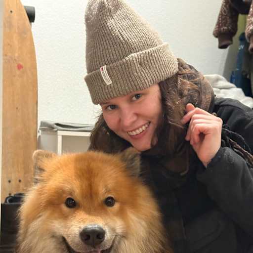 Profile image for pet sitter Gulnaz