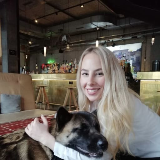 Profile image for pet sitter Felicia