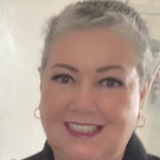 Profile image for pet sitters Terri & Graeme