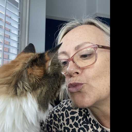 Profile image for pet sitter Louise