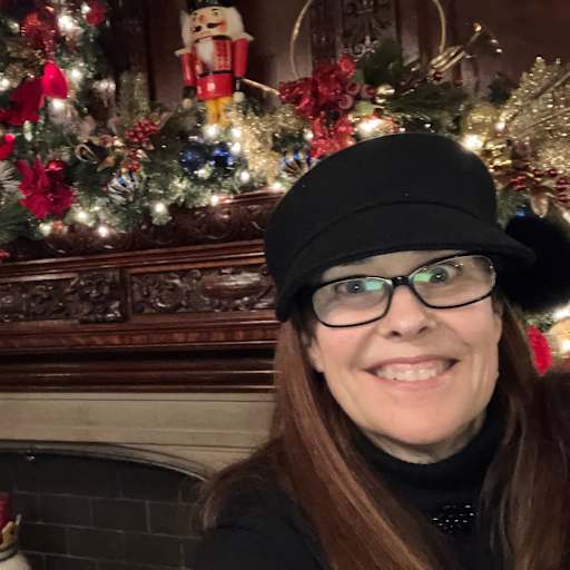 Profile image for pet sitter Maureen