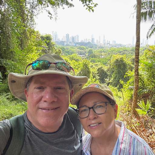 Profile image for pet sitters Merri Ann & Martin