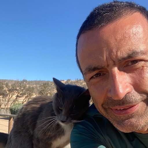 Profile image for pet sitter Guy