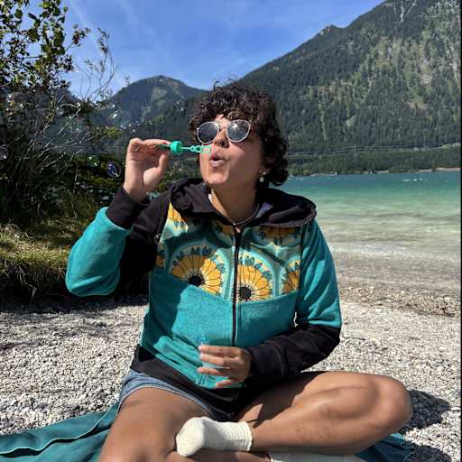 Profile image for pet sitter Nadia