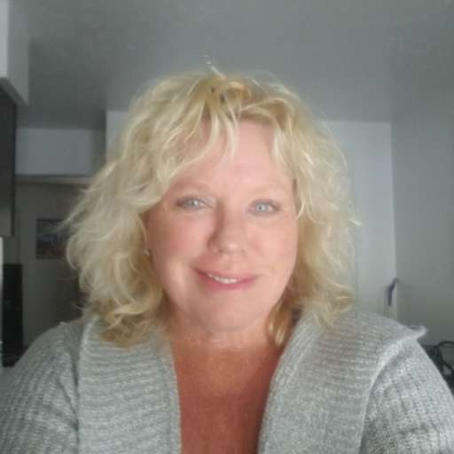 Profile image for pet sitter Deborah